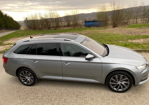 Skoda Superb cena 101900 przebieg: 177000, rok produkcji 2019 z Przemków małe 631